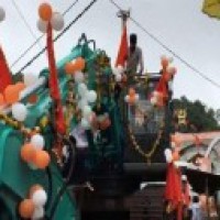 Businessman gifts Poclain machine for temple construction