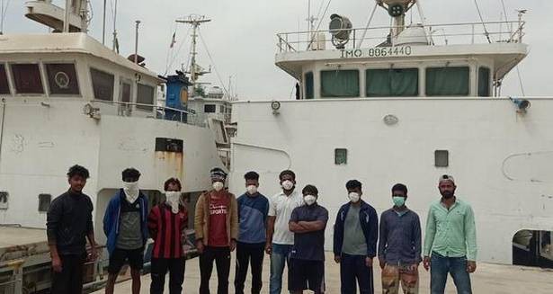 Indian Navy rescues 10 fishermen stuck due to lockdown Indian Navy rescues 10 fishermen stuck due to lockdown