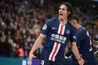 Cavani reaches 200-goal milestone in PSG's win over Bordeaux