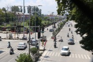 No shutdown in Kashmir on US President's India visit No shutdown in Kashmir on US President's India visit