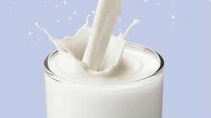 3 held in Kolkata for adulterating milk with pond water 3 held in Kolkata for adulterating milk with pond water