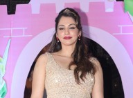 Isha Koppikar turns cop for new web show Isha Koppikar turns cop for new web show