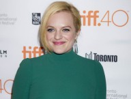 Elizabeth Moss: Should store my awards somewhere nicer Elizabeth Moss: Should store my awards somewhere nicer