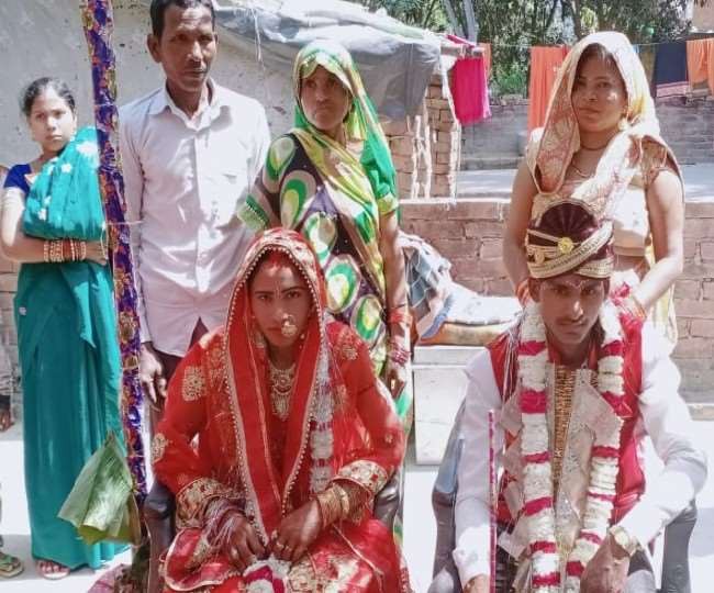 Groom goes on motorbike to marry his bride in UP Groom goes on motorbike to marry his bride in UP