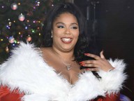 Lizzo urges people to spread love amid COVID-19 crisis