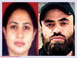 Two held for couple's suicide in Agra Two held for couple's suicide in Agra
