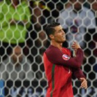 Ronaldo's mother 'stable' after suspected stroke