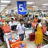 Goa CM to meet grocery store, supermarket owners