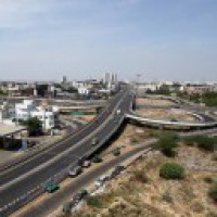 TN CM lauds people who maintain social distance at market