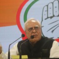Speaker has to decide on floor test: Sibal