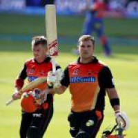 Finch, Warner question Australian govt's COVID-19 measures   