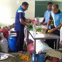 Community kitchens begin in UP for homeless