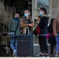Coronavirus deaths top 1,000 in France