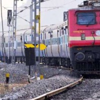 Covid-19: Railways gives 11,000 food packets across country