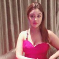 Payal Ghosh looks adorable in pink and peach