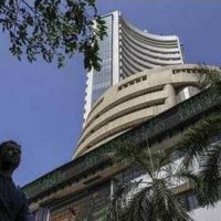 RBI rate cut fails to boost market, Sensex falls to trade in red
