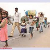 Yogi govt arranges transport for stranded migrant workers