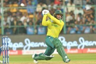 Bavuma, de Kock help Proteas beat England in 1st ODI