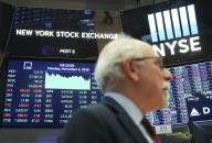 US stocks close higher amid data US stocks close higher amid data