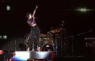 Alicia Keys, Boyz II Men pay tribute to Kobe Bryant at Grammys Alicia Keys, Boyz II Men pay tribute to Kobe Bryant at Grammys