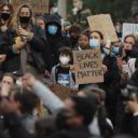 Over 100 arrested in violent London protests