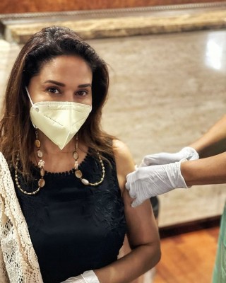 Madhuri Dixit gets her second jab of Covid vax Madhuri Dixit gets her second jab of Covid vax
