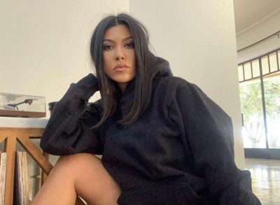 Travis Barker gets kids' approval to marry Kourtney Kardashian Travis Barker gets kids' approval to marry Kourtney Kardashian