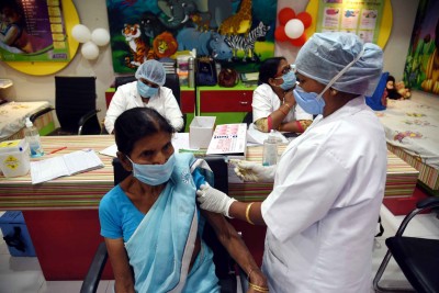 Andhra logs 8,987 infections, active tally breaches 50k mark Andhra logs 8,987 infections, active tally breaches 50k mark