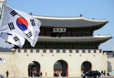 S. Korea protests against Japan's renewed territorial claims to islets S. Korea protests against Japan's renewed territorial claims to islets