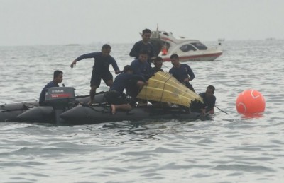 Underwater movement detected at missing Indonesian submarine's last submarine Underwater movement detected at missing Indonesian submarine's last submarine