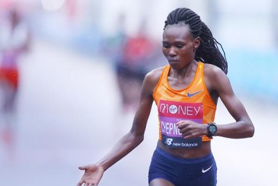 Chepngetich smashes world half marathon record in Istanbul Chepngetich smashes world half marathon record in Istanbul