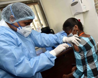 Delaying vax will give virus opportunity to develop new variants Delaying vax will give virus opportunity to develop new variants