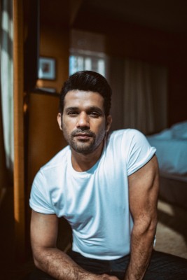 Sohum Shah on filmmaking: Don't just want to make packages to earn money Sohum Shah on filmmaking: Don't just want to make packages to earn money
