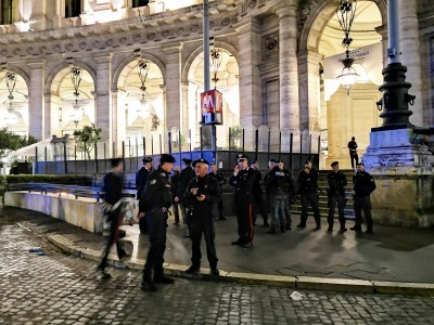 Italian investigators conduct raids in major anti-Mafia op Italian investigators conduct raids in major anti-Mafia op