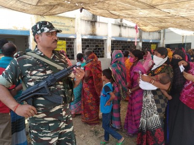 Bengal 3rd phase poll: 14.62% recorded in 1st 3 hrs Bengal 3rd phase poll: 14.62% recorded in 1st 3 hrs