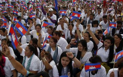 Cambodians demand apology over altered images of genocide victims Cambodians demand apology over altered images of genocide victims