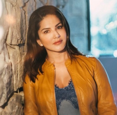 Sunny Leone: It's time to get vaccinated Sunny Leone: It's time to get vaccinated