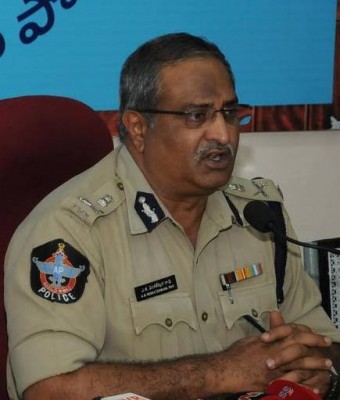 Andhra govt issues notice to suspended IPS officer for statement Andhra govt issues notice to suspended IPS officer for statement