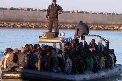 Italy authorises rescue vessel to bring migrants Italy authorises rescue vessel to bring migrants
