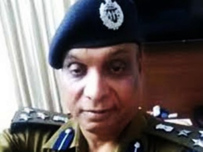 Jailed IPS officer's wife, contesting UP Panchayat polls, succumbs to Covid Jailed IPS officer's wife, contesting UP Panchayat polls, succumbs to Covid