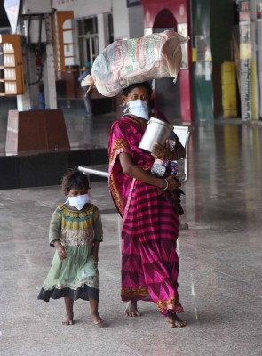 In just 6 months, Mumbai migrants ready to pack-up again In just 6 months, Mumbai migrants ready to pack-up again