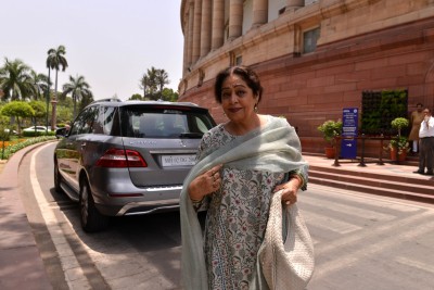 Kirron Kher allocates money from MPLADS for ventilators in Chandigarh Kirron Kher allocates money from MPLADS for ventilators in Chandigarh