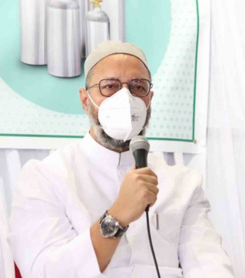 MIM opens Covid helpline in Hyd to provide O2, meds MIM opens Covid helpline in Hyd to provide O2, meds