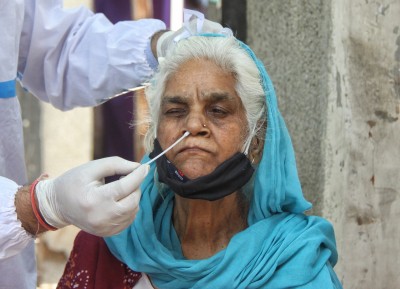 India reports 3.23L Covid cases, 2,771 deaths in 24 hrs India reports 3.23L Covid cases, 2,771 deaths in 24 hrs