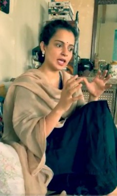 Kangana gives 'warning' to those crying about India to 'foreign daddies' Kangana gives 'warning' to those crying about India to 'foreign daddies'