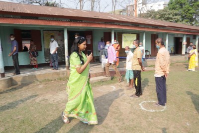 15% voter turnout in first 3 hours in Assam 15% voter turnout in first 3 hours in Assam