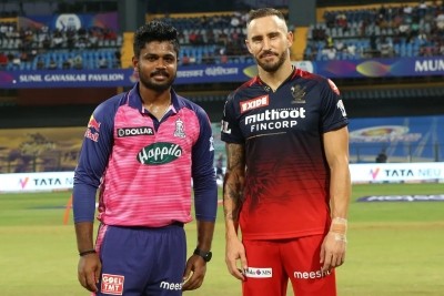 IPL 2022: Royal Challengers Bangalore win toss, elect to bowl first against Rajasthan Royals IPL 2022: Royal Challengers Bangalore win toss, elect to bowl first against Rajasthan Royals