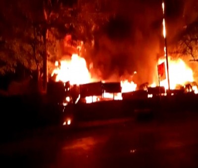Fire breaks out at MCD godown in south Delhi Fire breaks out at MCD godown in south Delhi