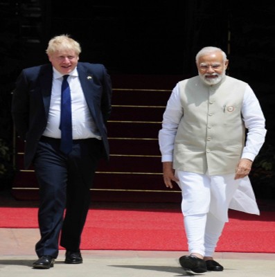 Modi, Johnson hold talks to further intensify ties