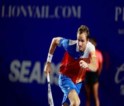 World No. 2 Medvedev could be banned from playing in Wimbledon this year: Report World No. 2 Medvedev could be banned from playing in Wimbledon this year: Report
